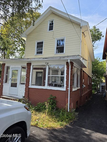 3rd image of 118 N Allen Street