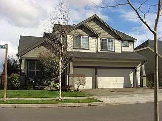 991 Hollow Way photo 1