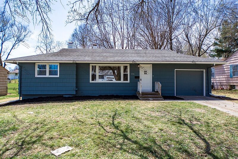 1st image of 4718 S Crysler Dr