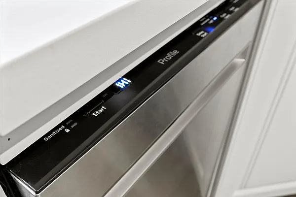 Rented by Compass | media 21