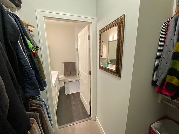 5th image of 757 Orwell St