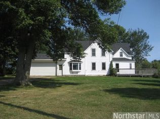 21941 325th Ave, Henderson, MN 56044