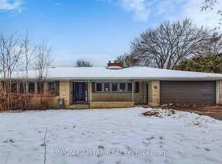 16 Cavalier Cres, Vaughan, ON L4J1K5