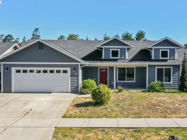 2265 52nd St, Florence, OR 97439