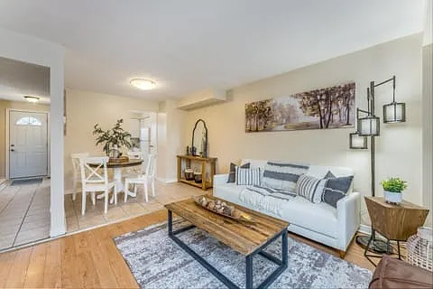 215 Trudeau Dr #60 — Photo 5