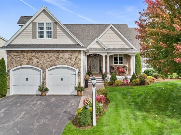 5 Valley View Way, Methuen, MA 01844