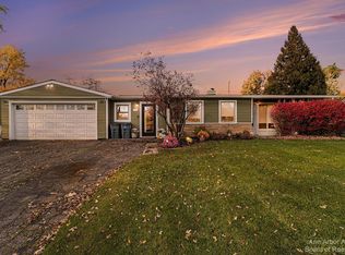 1109 Beta Rd, Walled Lake, MI 48390