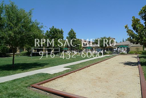 2nd image of 1900 Danbrook Dr Unit 1323