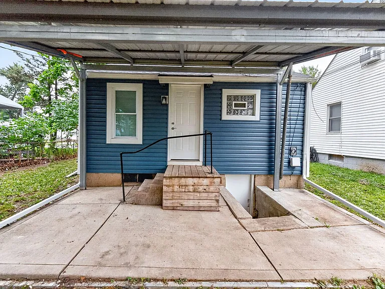 2617 Pontiac St — Photo 16
