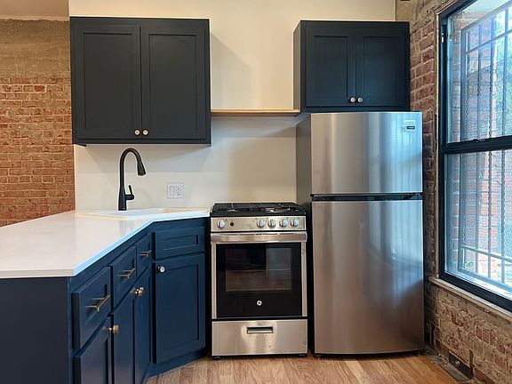 4th image of 1525 Griffith Park Blvd APT 101