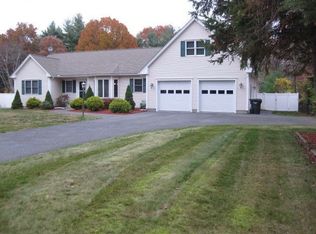 73 Meadowbrook Rd, Springfield, MA 01128