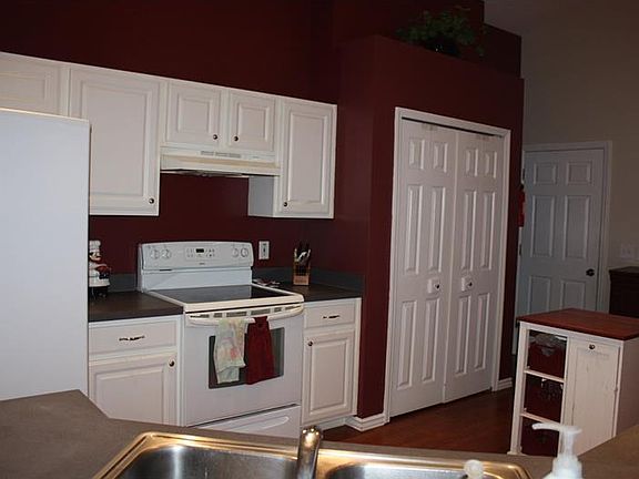 3rd image of 10824 Brown Trout Cir