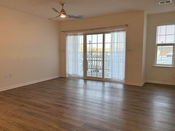 4th image of 20141 Riesling Ln Unit 106