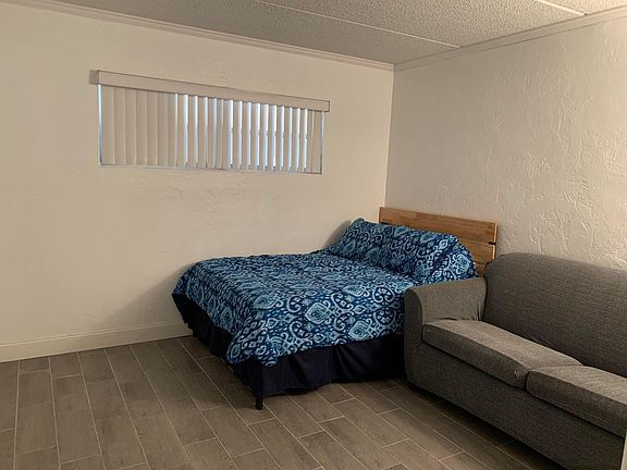 Bedroom #2 full size bed and pull out couch