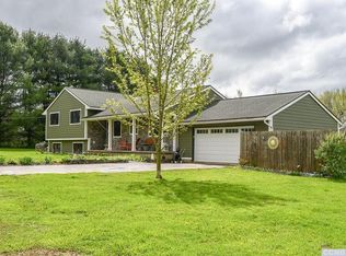 77 Wilkins Rd, Kinderhook, NY 12106