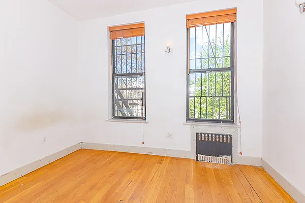 Rented by RENTBK LLC | media 6