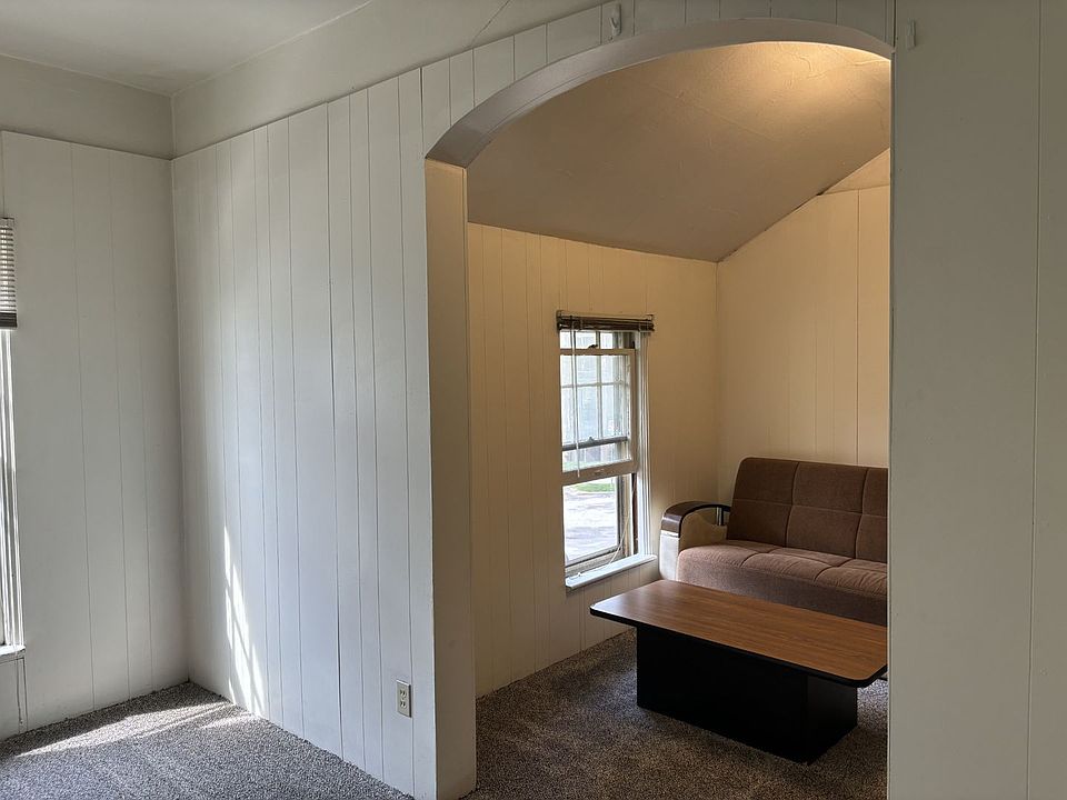 1st image of 1307 Washtenaw Ave #3
