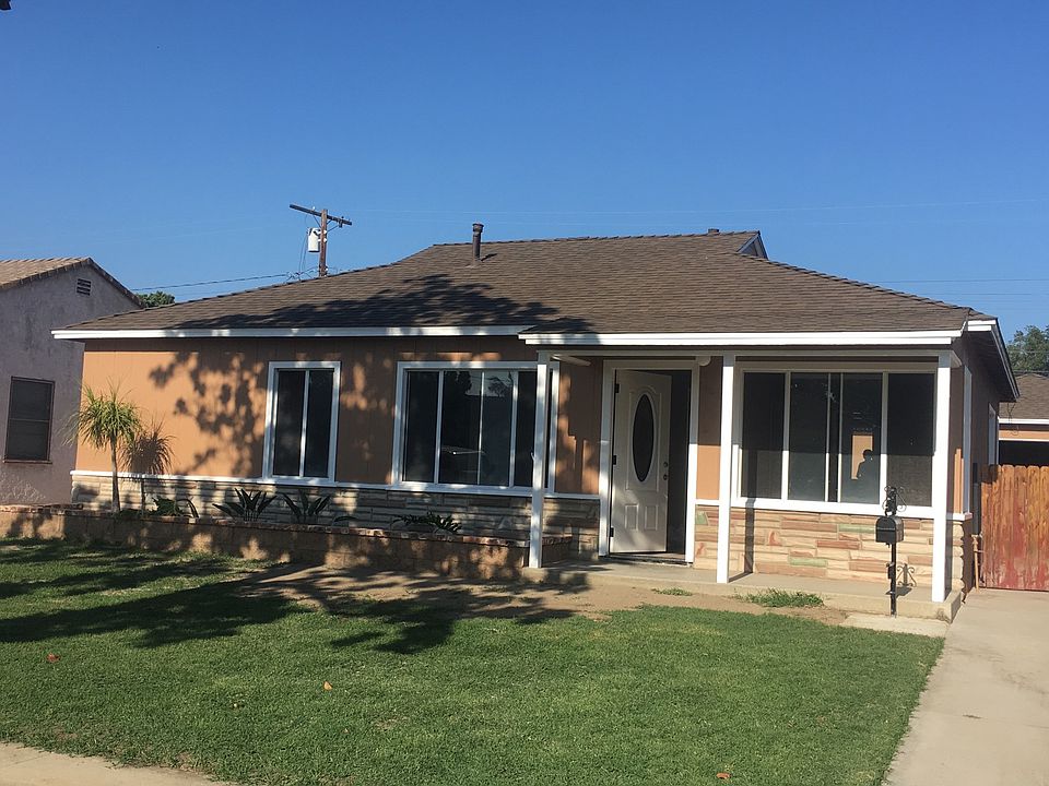 1st image of 13612 Benfield Ave