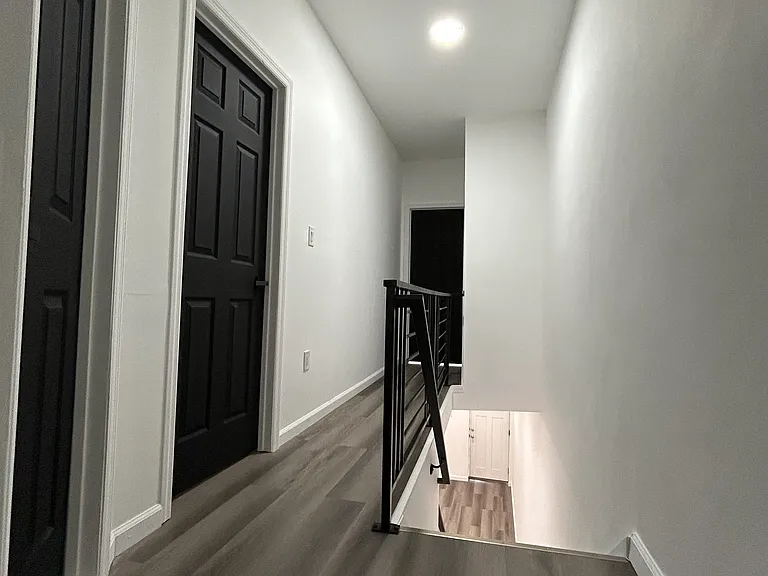4922 Saybrook Ave — Photo 18