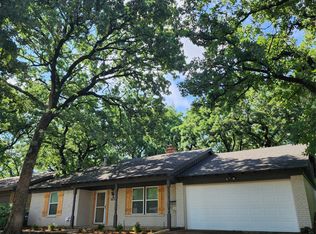 6628 Yolanda Dr, Fort Worth, TX 76112