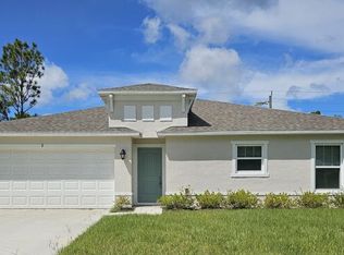 8 Sedan Pl, Palm Coast, FL 32164