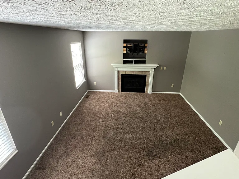 2494 Cedar Creek Ln — Photo 18