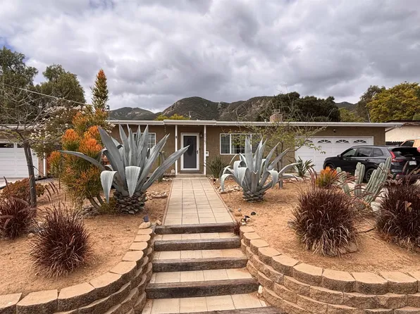 8067 Rancho Fanita Dr, Santee, CA 92071