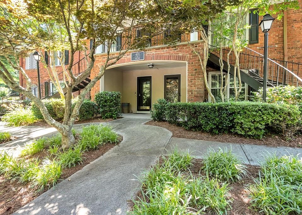 1st image of 402 Peachtree Forest Ave
