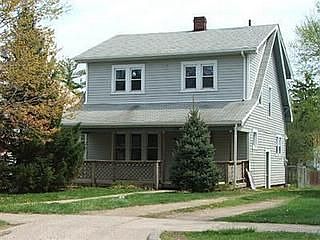 1st image of 2542 Revere Ave