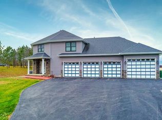 6164 Windmill Ln, Grant Park, IL 60940