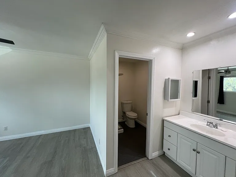 23659 Golden Springs Dr #F-5 — Photo 14