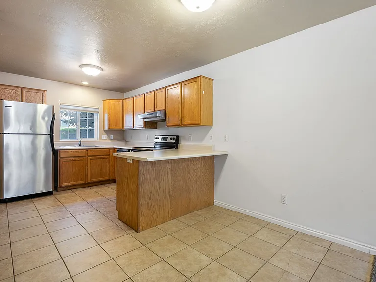 Kitchen/dinning area