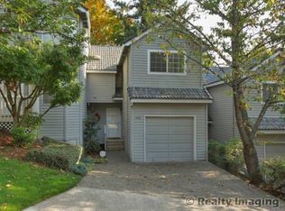 298 Cervantes Cir, Lake Oswego, OR 97035