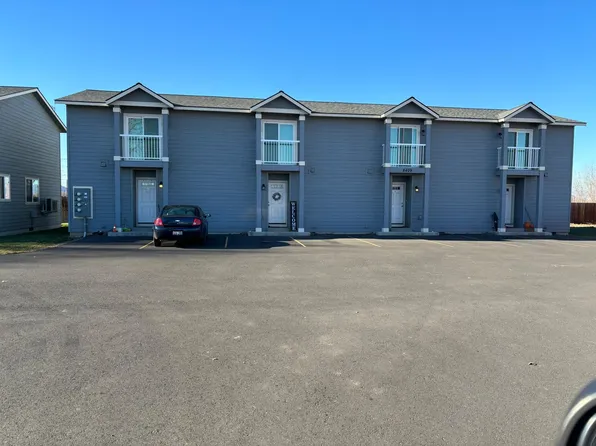 8509 Beauchene Rd, Moxee, WA 98936