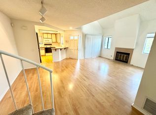 440 Fallingstar, Irvine, CA 92614