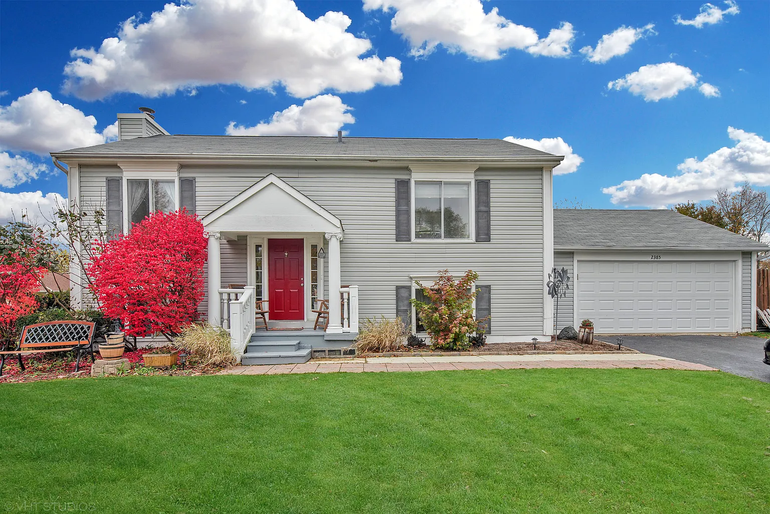 2385 Blue Spruce Ln photo 1