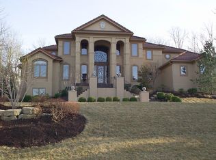 11413 Canterbury Cir, Leawood, KS 66211