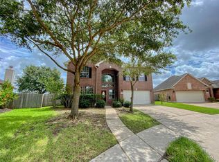 12155 Bogey Way, Pearland, TX 77581