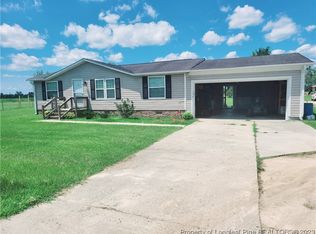 156 Brandie Rd, Maxton, NC 28364