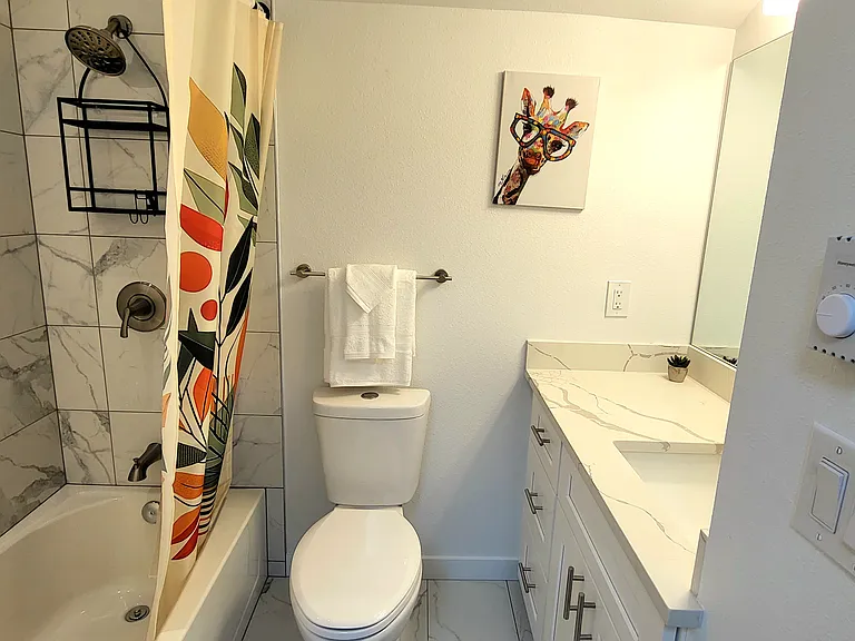 303 NE 115th St #1 — Photo 24