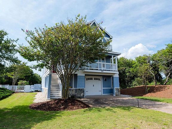 4th image of 600 Cottage Ln