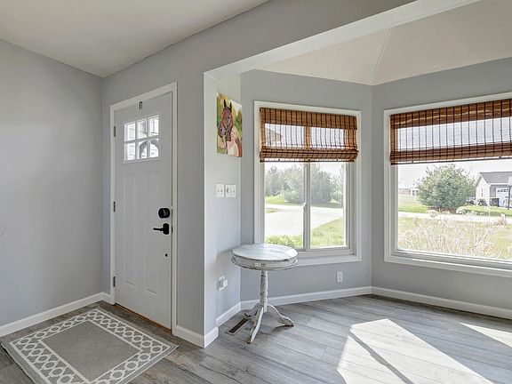 5th image of 3711 Megan Ct