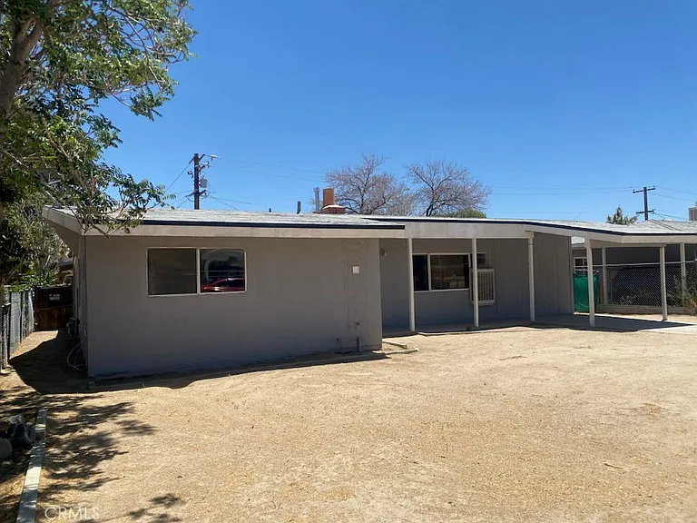 6963 Tamarisk Ave — Photo 3