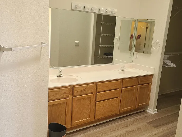 2700 Inca Dr — Photo 27