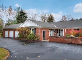 12801 Wellswood Trl, Chesterland, OH 44026