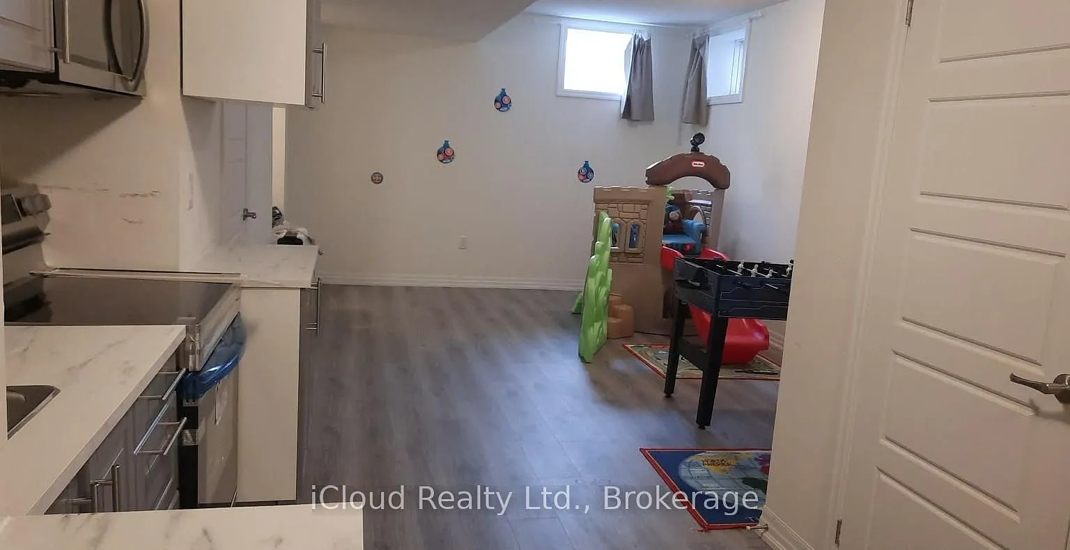 1 bed, $1,600 — Photo 2