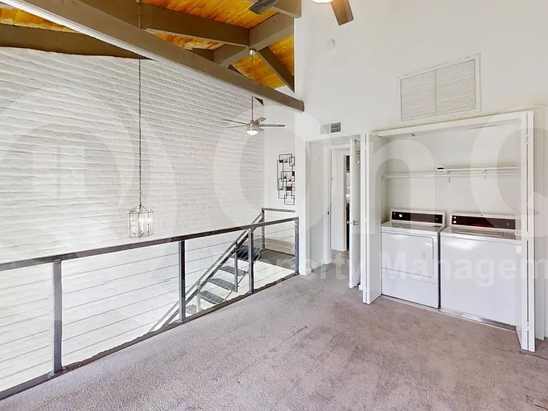 6925 E 4th St #10 — Photo 7