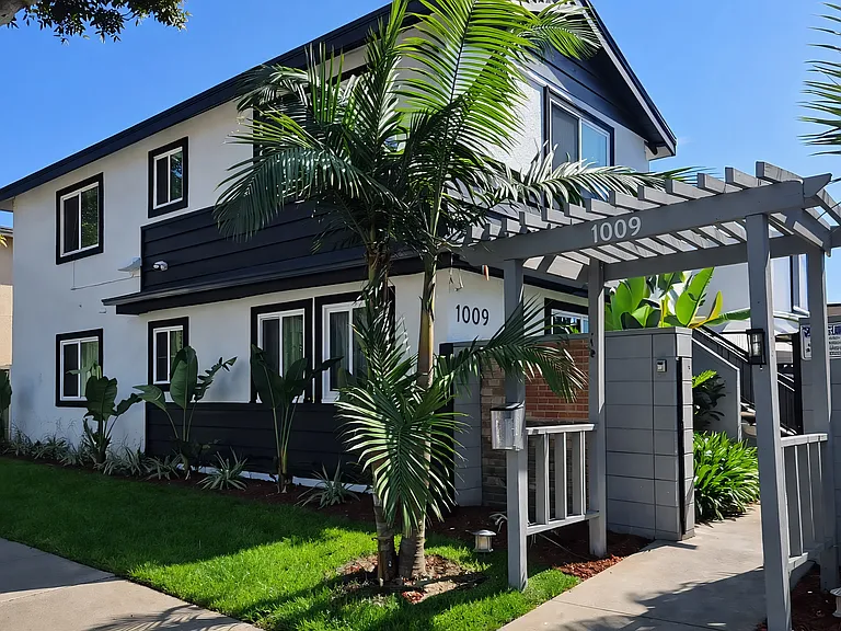 1009 Valencia St #D7 — Photo 5