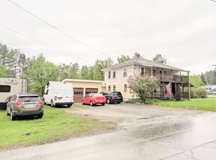 697 Pleasant St, St Johnsbury, VT 05819