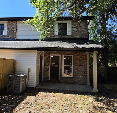 2nd image of 96B Ashley Hall Plantation Rd